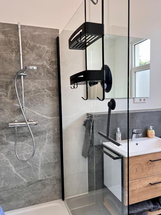 Exklusives City-Apartment Im Herzen Oldenburgs Mit Balkon Und Parkplatz A36 Exterior foto